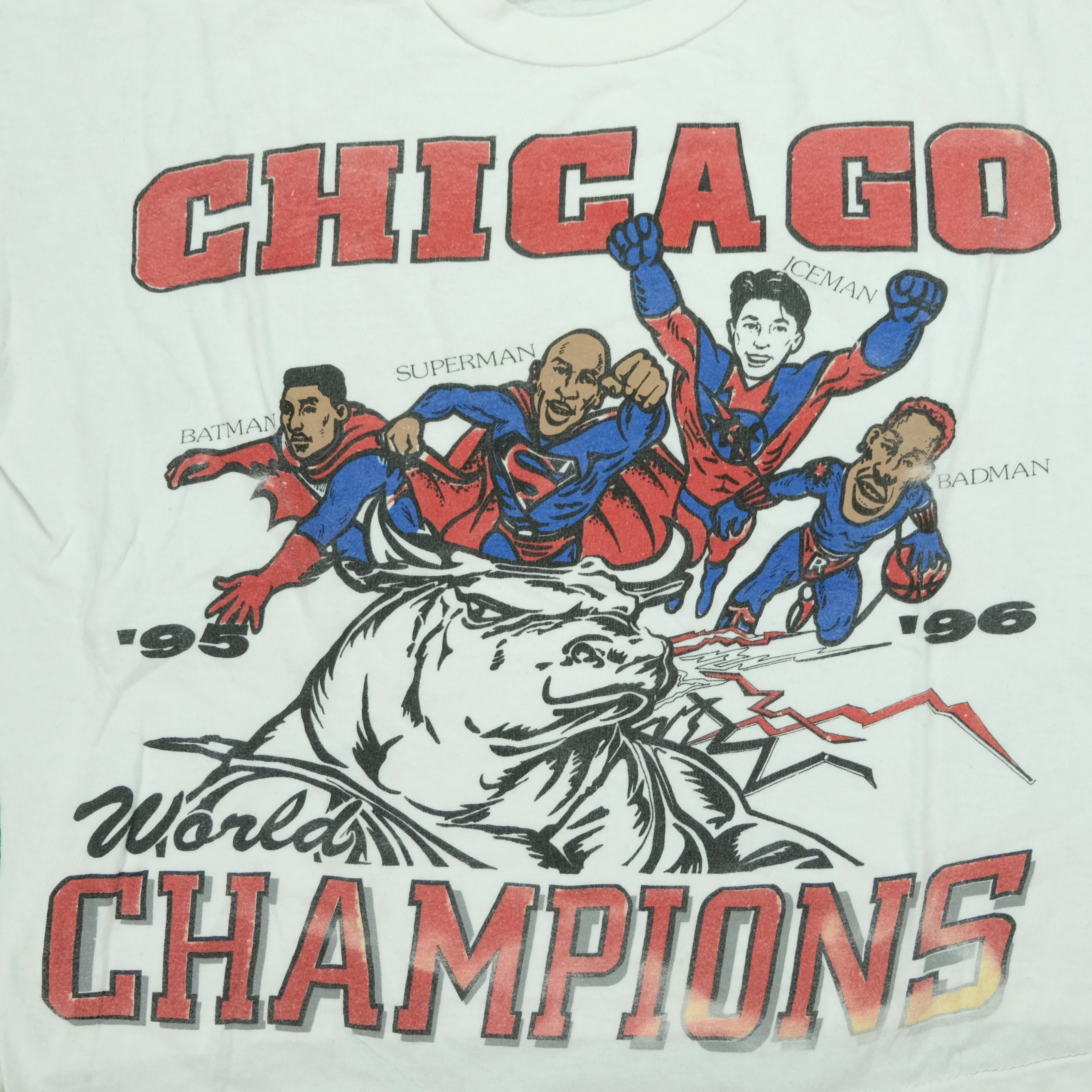 Vintage Chicago Bulls NBA World Champs Michael Jordan Dennis Rodman Scottie Pippen Superheroes 1995-1996 T Shirt 90s White - Image 3