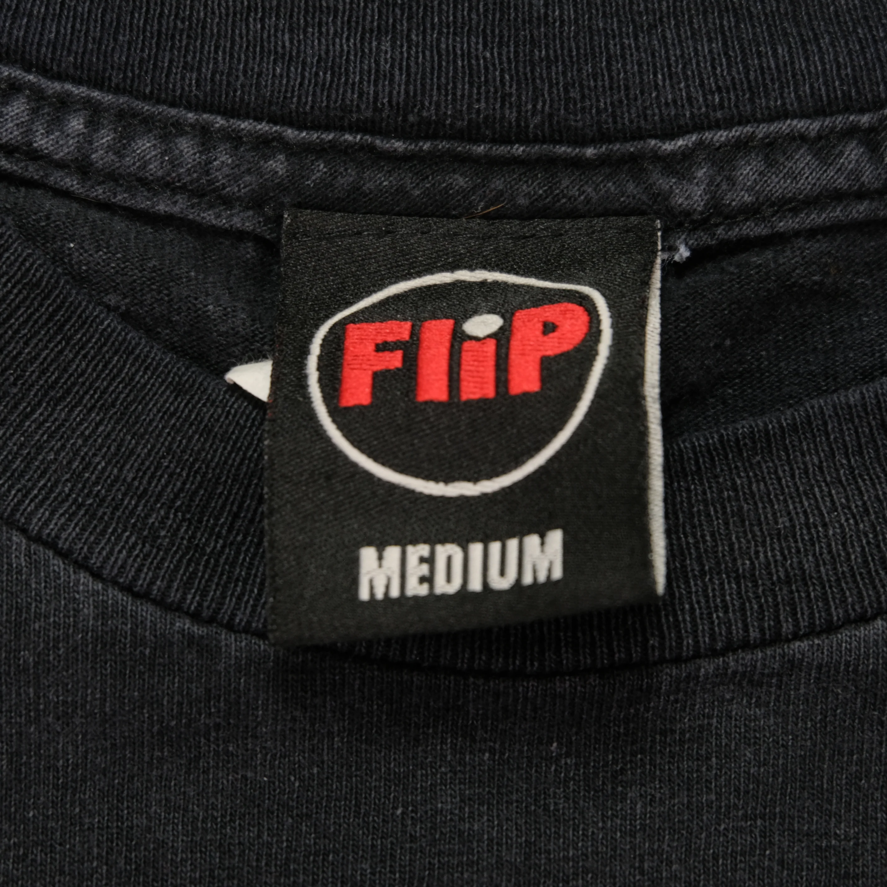 Vintage FLIP Skateboards Hell On Wheels Skull T Shirt 2000s Black M - Image 4