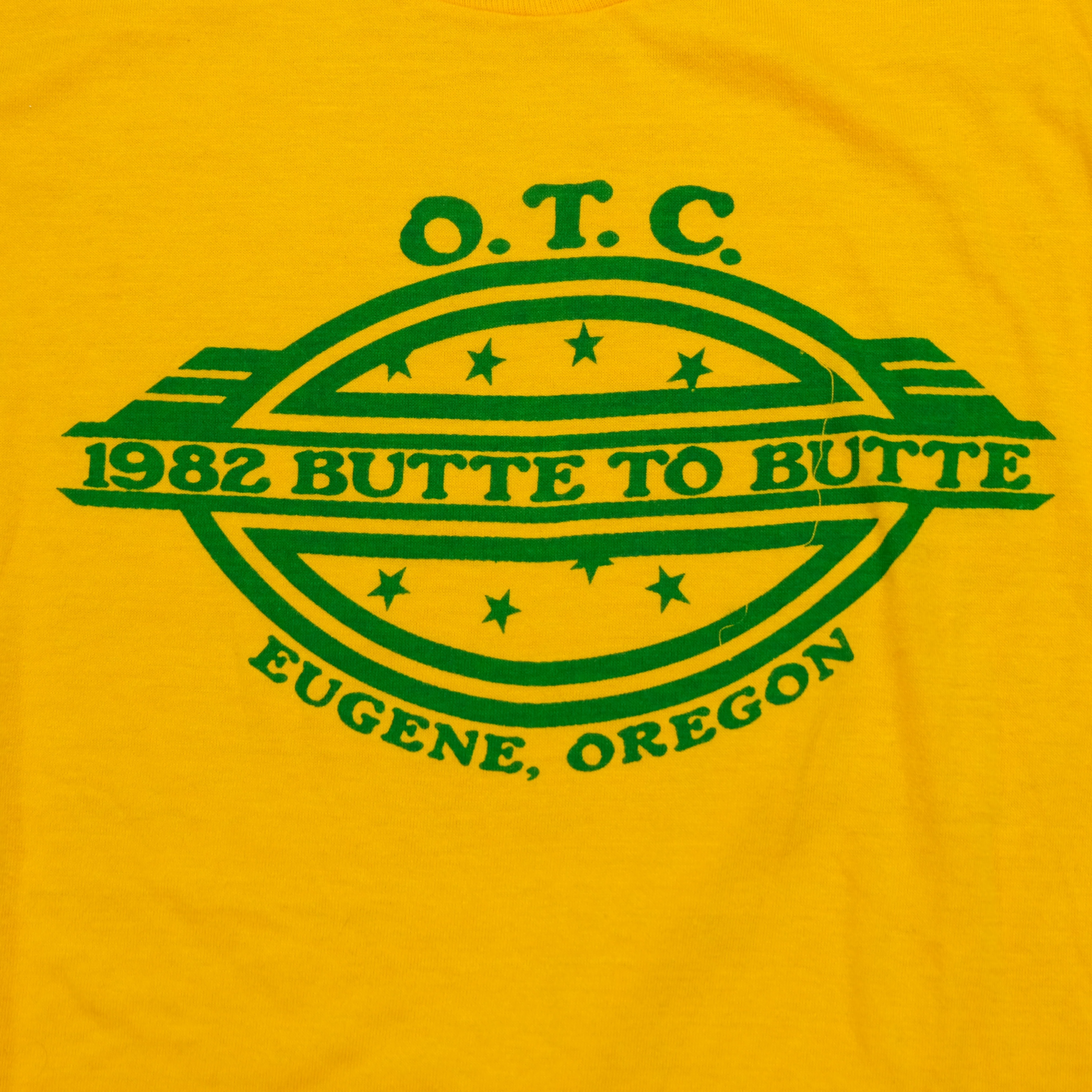 Vintage NIKE Butte To Butte Eugene Oregon Run Spell Out Swoosh 1982 T Shirt 80s Yellow L - Image 3