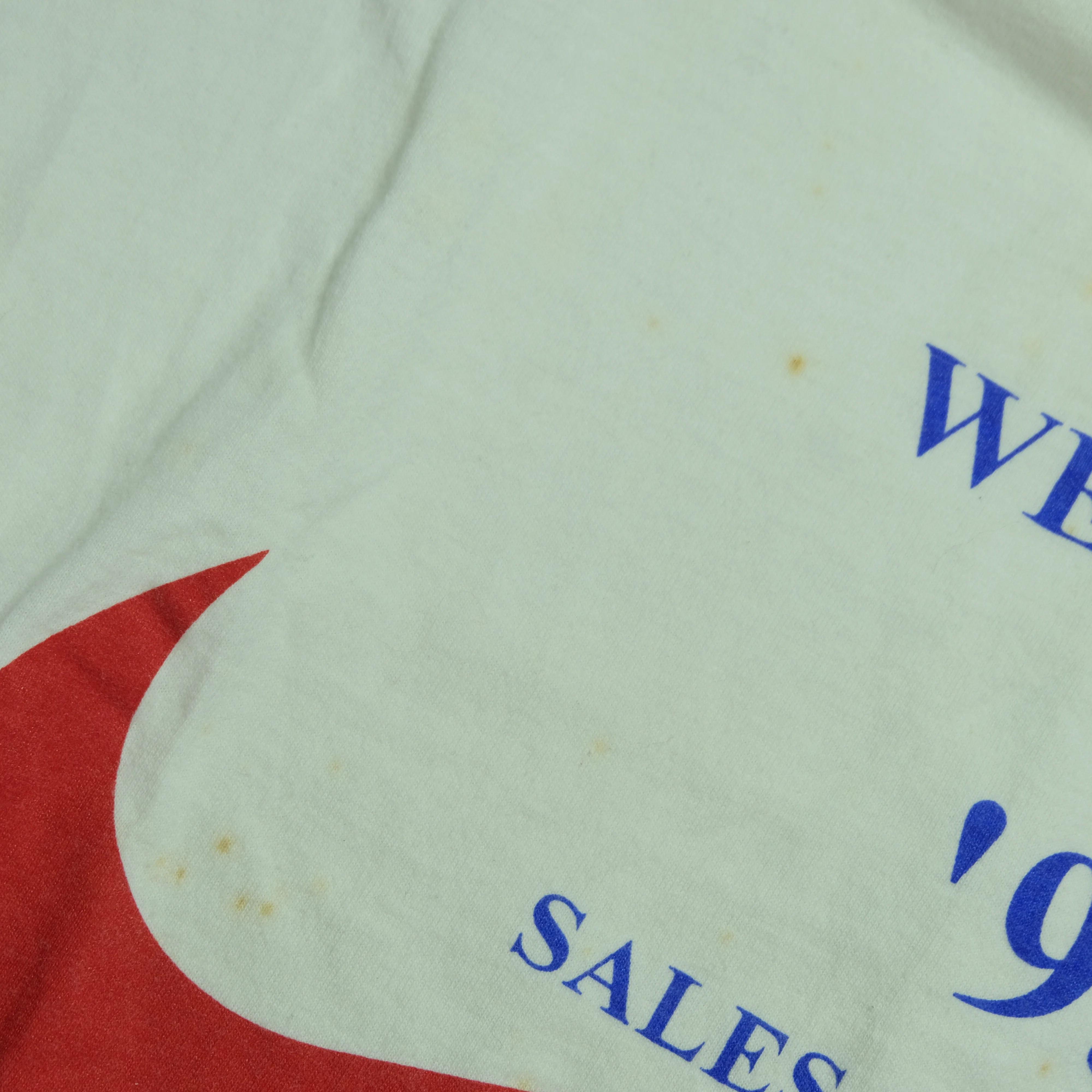Vintage NIKE Memphis 'We Thrive In '95!' 1995 Swoosh T Shirt 90s White L - Image 5