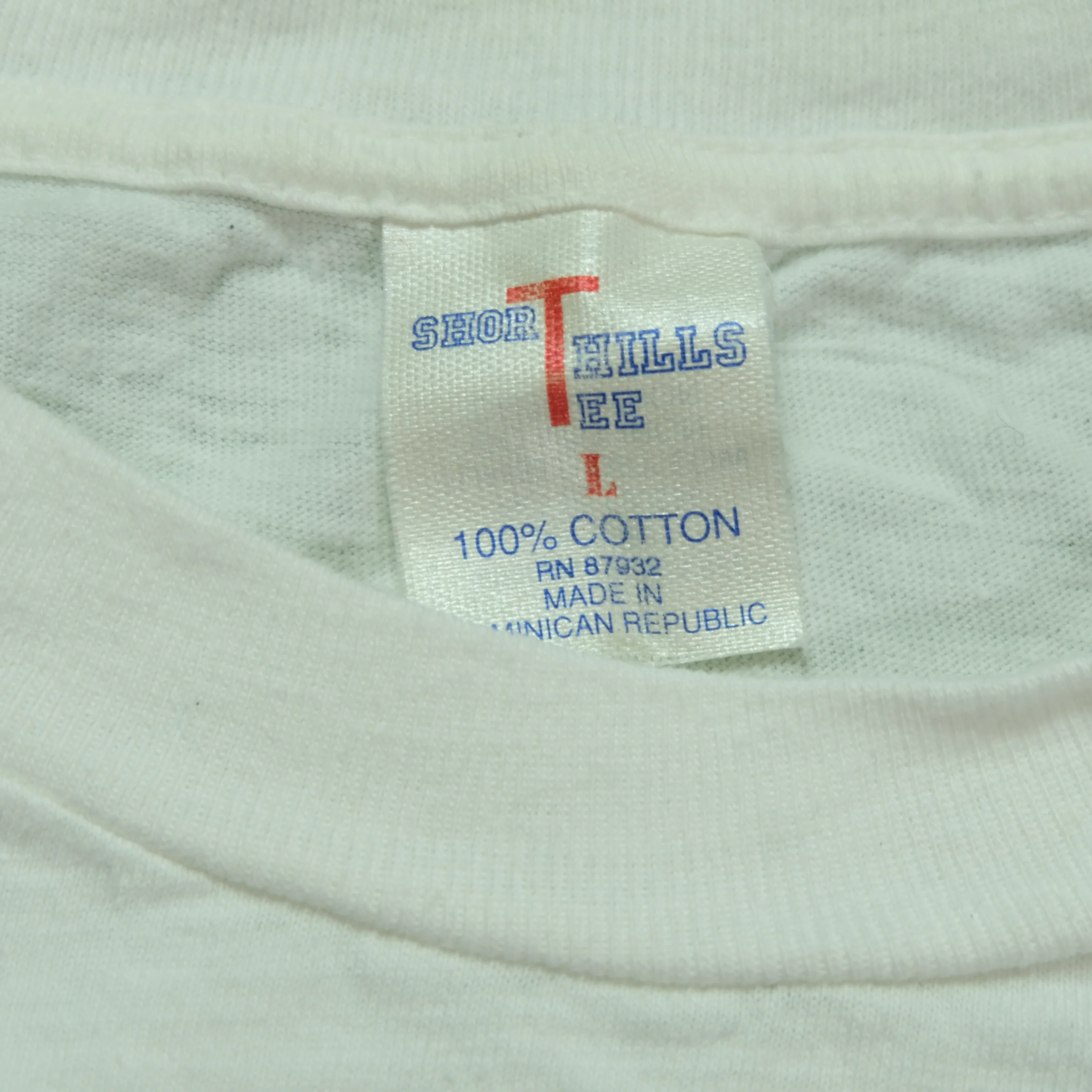 Vintage SHORT HILLS Airwalk Shoes Sword T Shirt 90s White L - Image 4