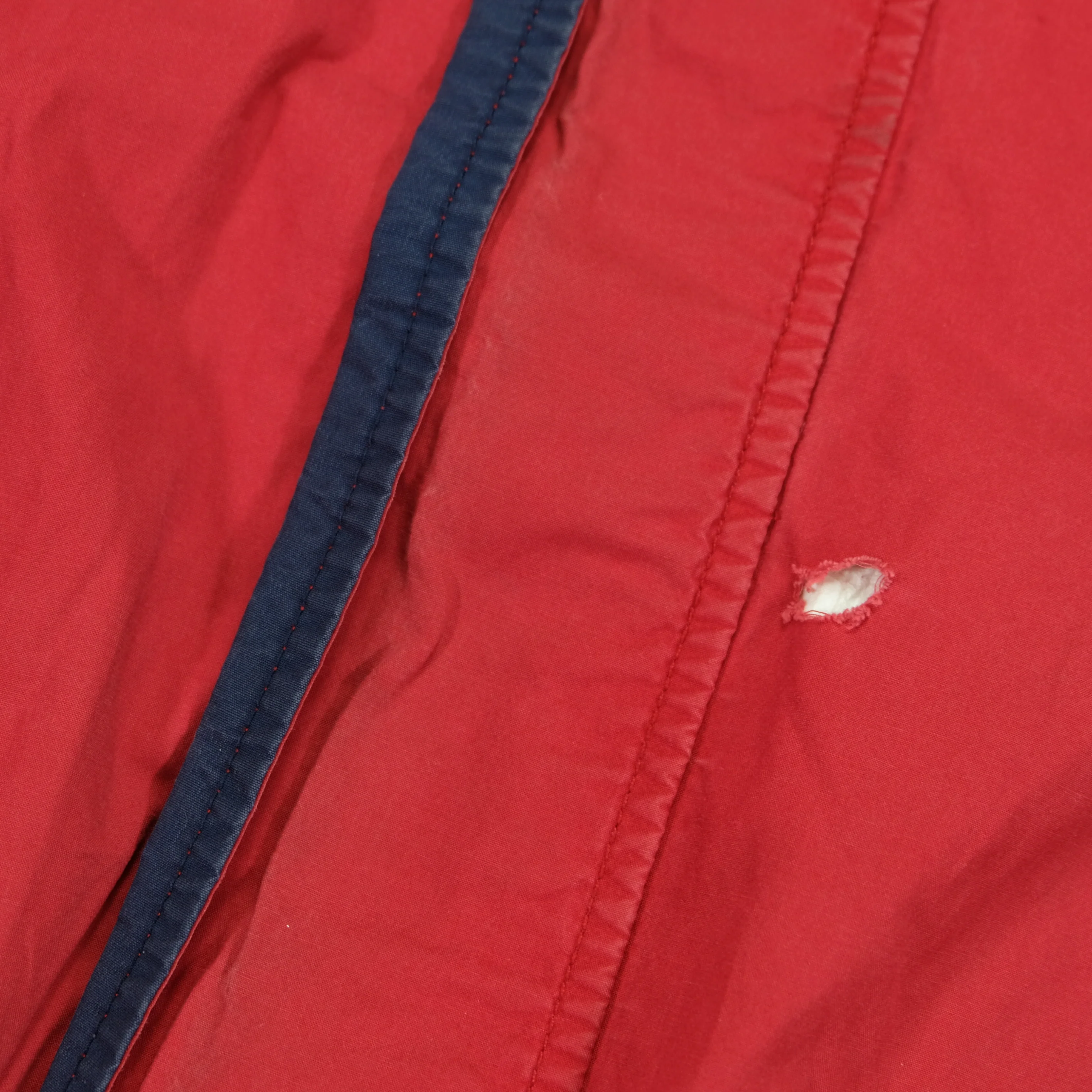 Vintage TOMMY HILFIGER Spell Out Flag Reversible Sailing Jacket 90s Red Navy Blue XL - Image 17